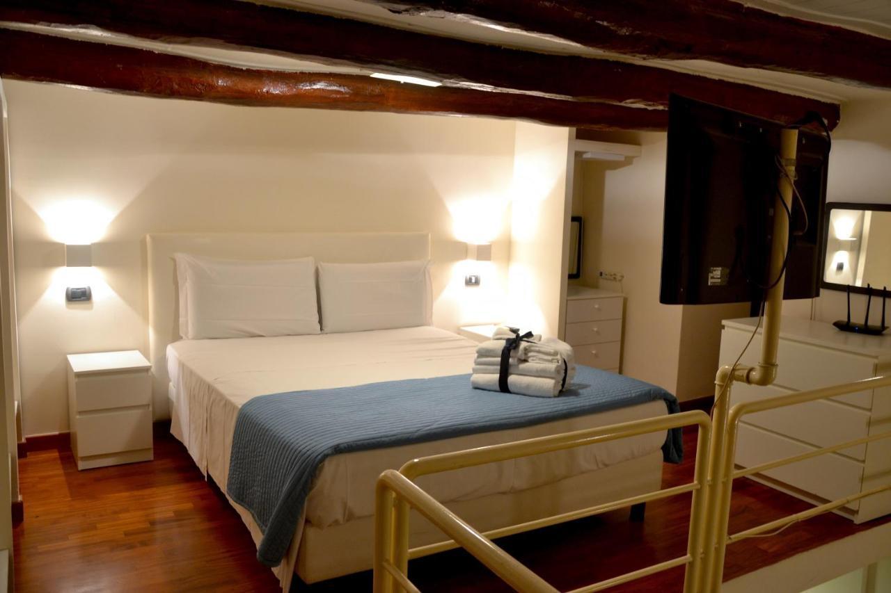 Bed and Breakfast Dimora Bohemien Neapol Zewnętrze zdjęcie